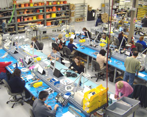 L-com's 13,000 Square Foot Facility Image